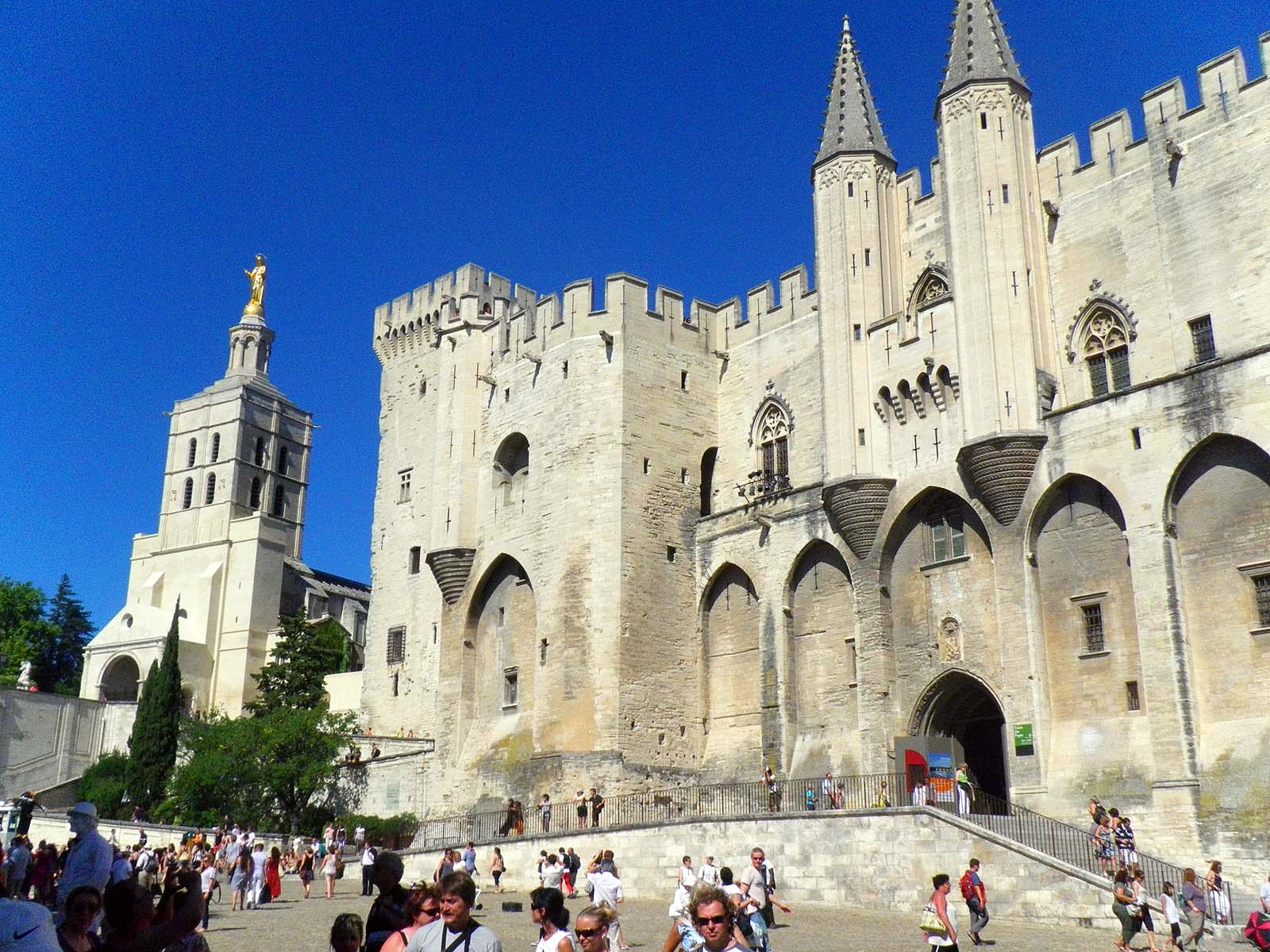 Palais des Papes a Avignon Palais des Papes a Avignon