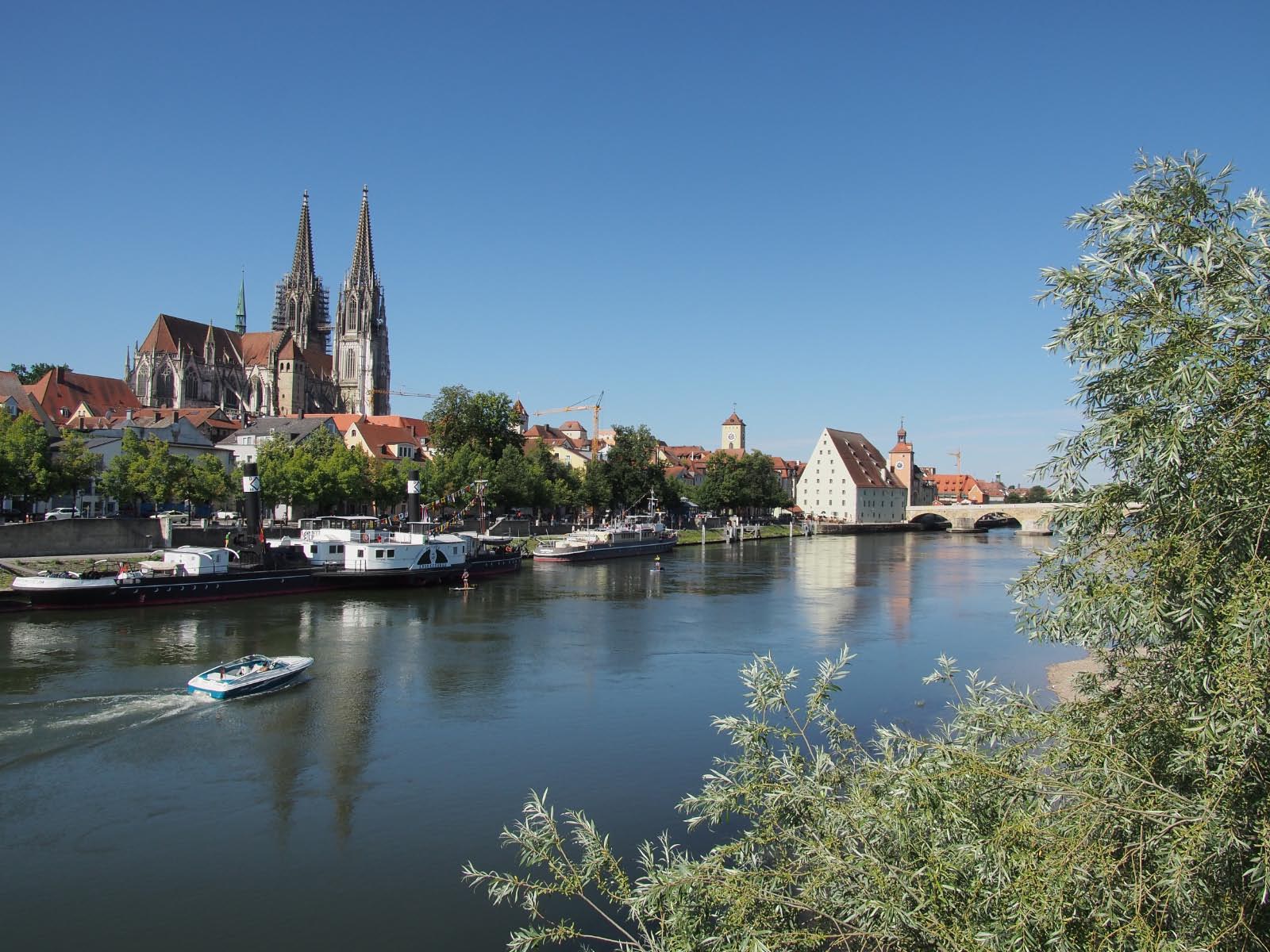 Ratisbone (Regensburg) Ratisbone (Regensburg)