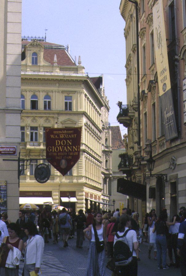 Des spectacles partout