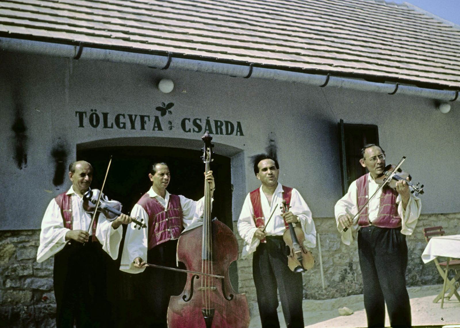 Musiciens Tziganes Musiciens Tziganes