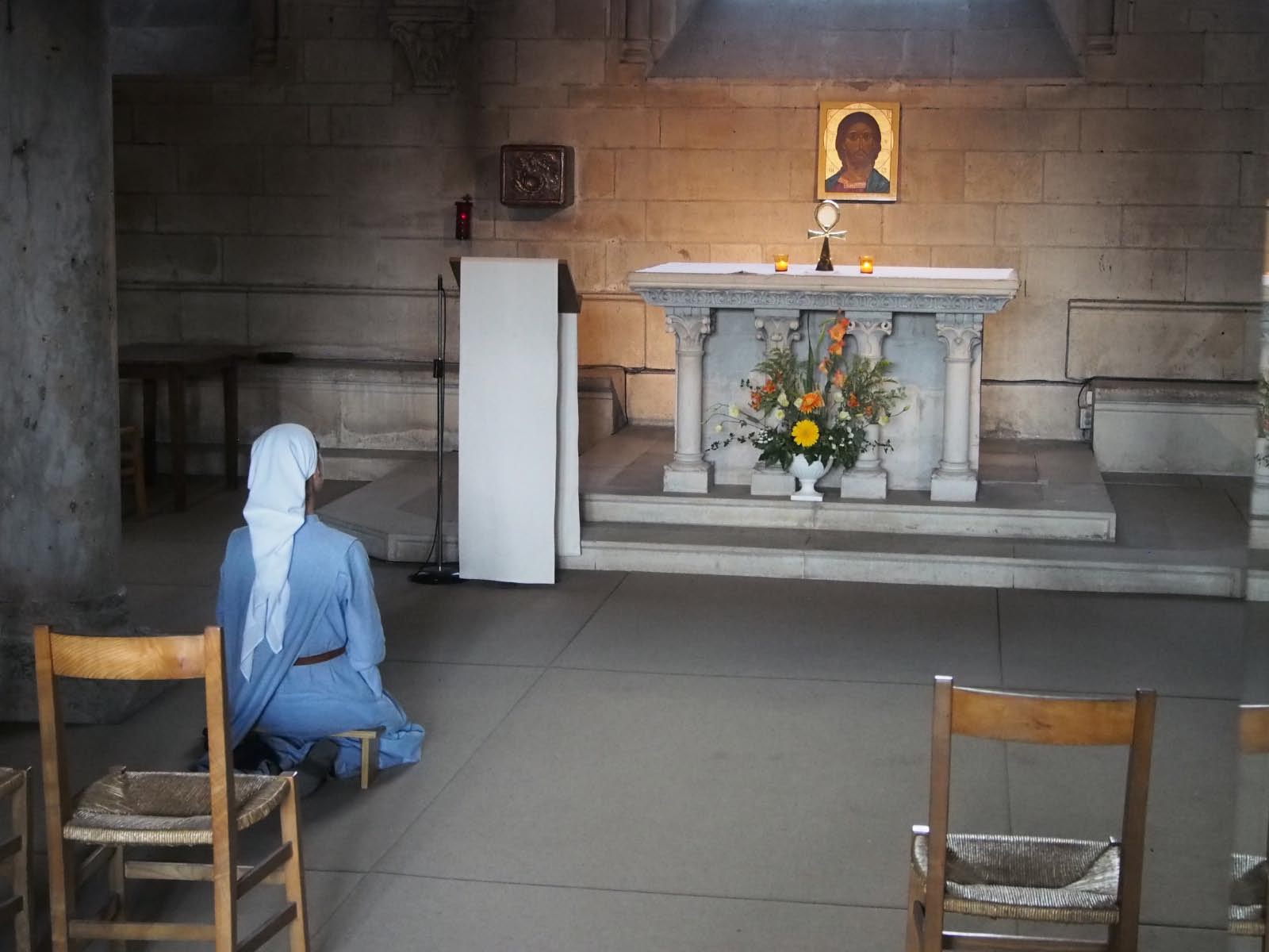 religieuse a Veselay