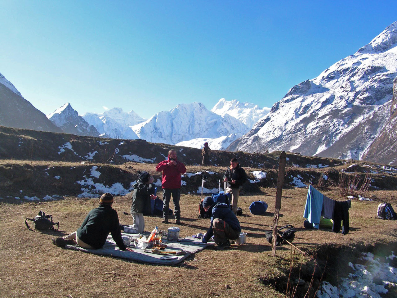 Petit déjeuner en trek Une journée de trek commence par un bon petit dejeuner